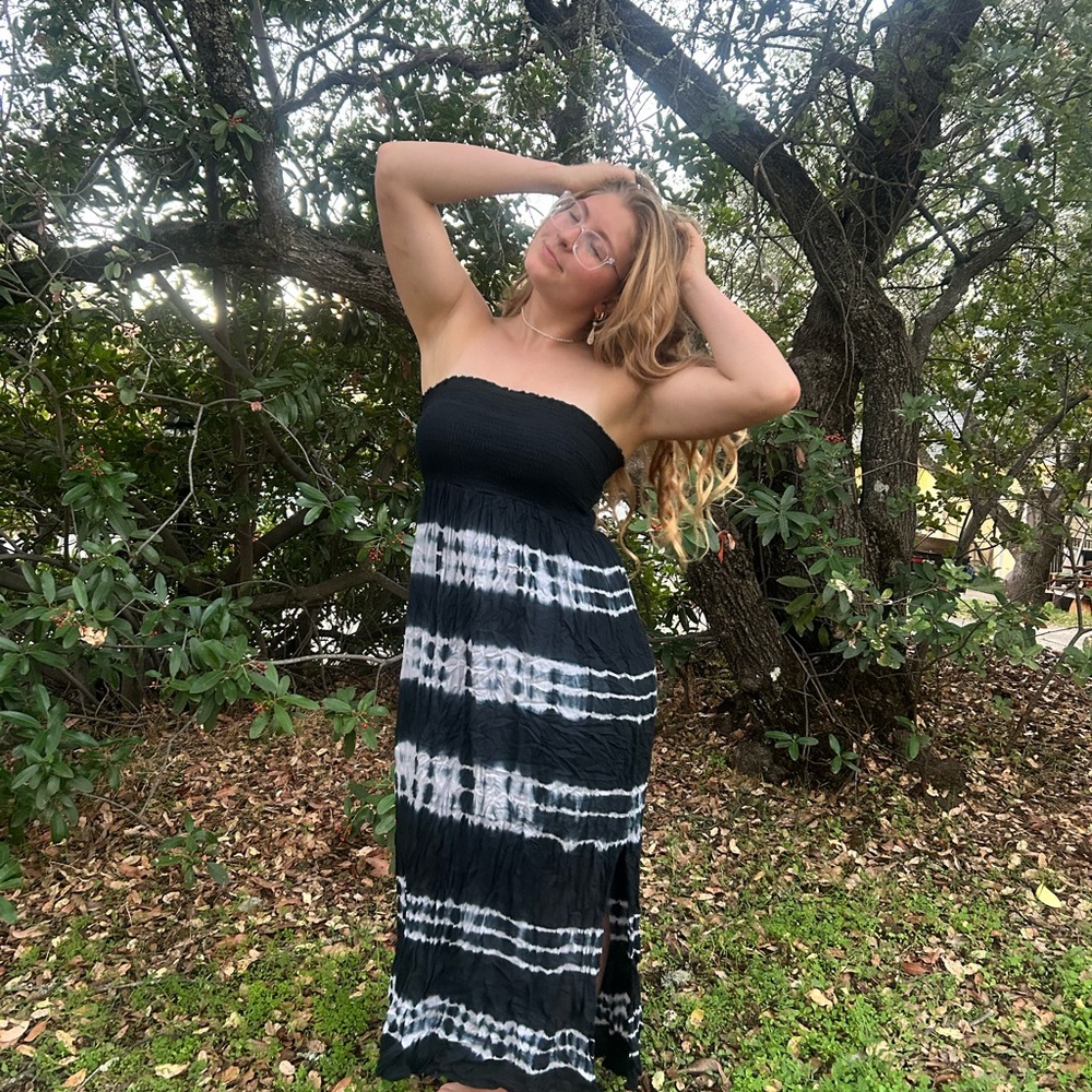 Black and White Strapless Dress